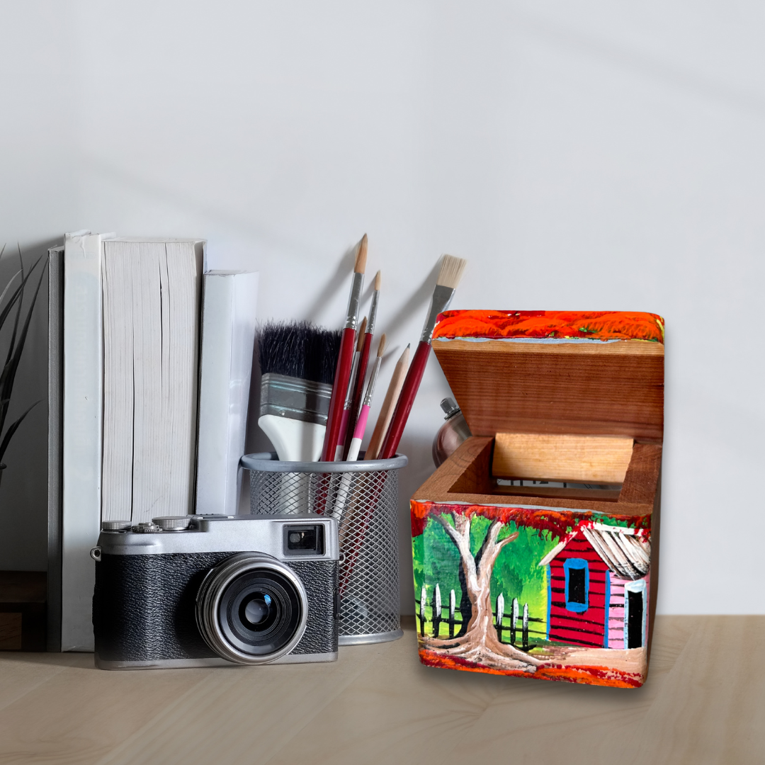 Handcrafted Wooden Box – Dominican Countryside Design | Unique Dominican Souvenir